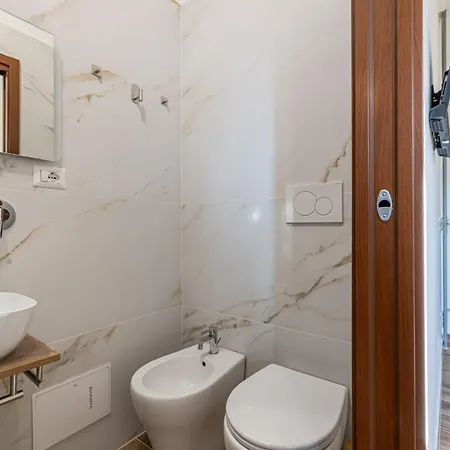 Colleoni Guest house Rome